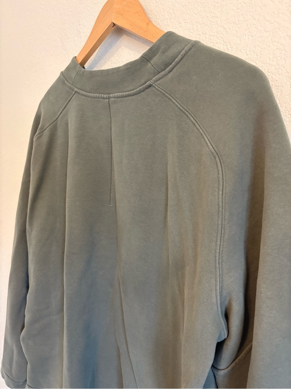 Lululemon Olive Green Zip Sleeve Pullover Sweatshirt Crewneck Oversized - Picture 12 of 12